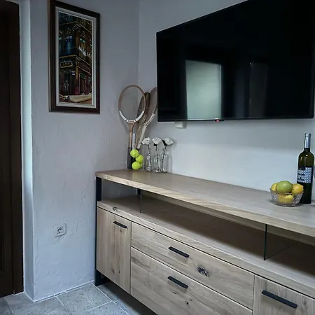 Bed And Bike Milena Апартаменты *